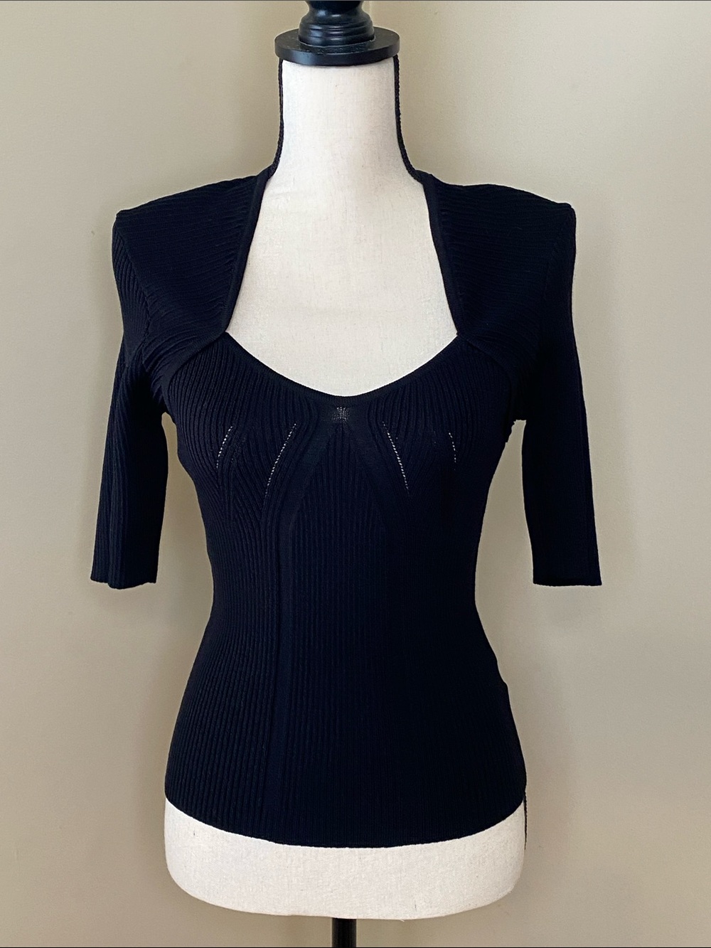 Vici Black Ribbed Scoop Neck Short Sleeve Top